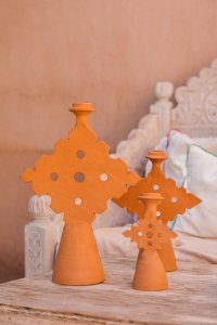 TRIANGLE TERRACOTTA CANDLEHOLDER